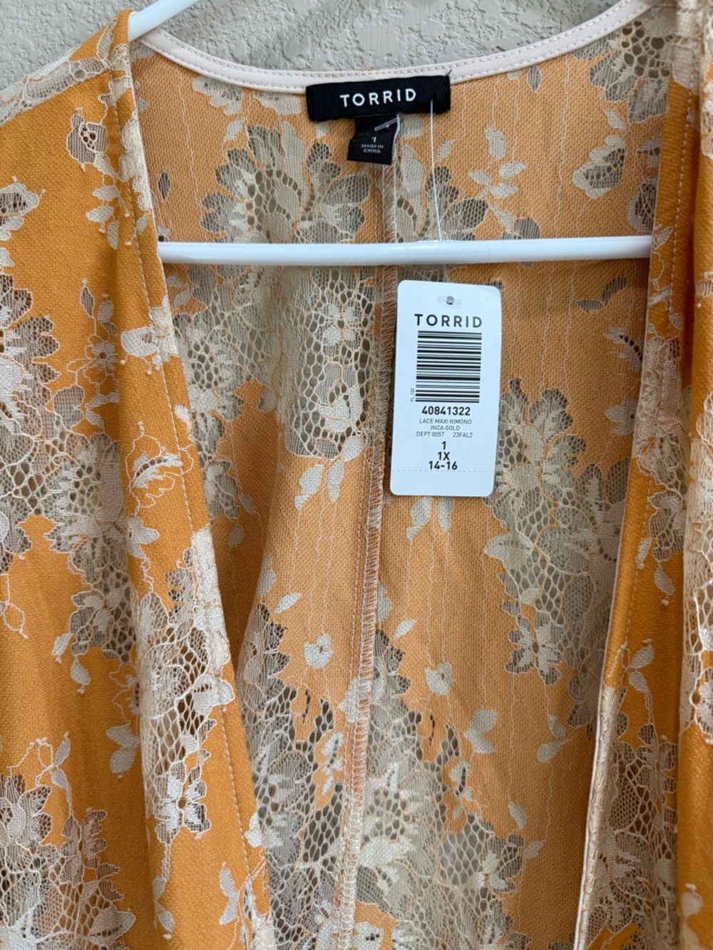 NWT Torrid Floral Lace Kimono - Picture 5 of 6